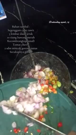 Foto langkah ke 3 dari resep 39. Ikan bakar sambal matah.