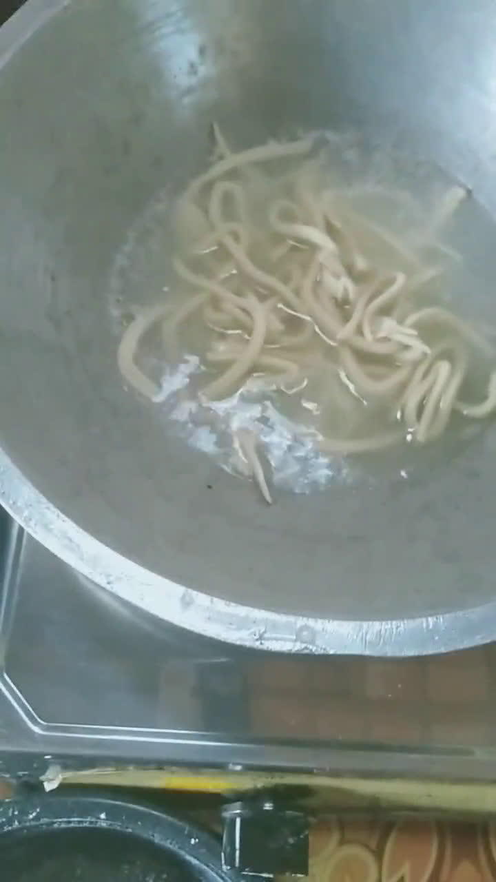 Foto langkah ke 3 dari resep Mie ayam mudah dan irit tapi nikmat.