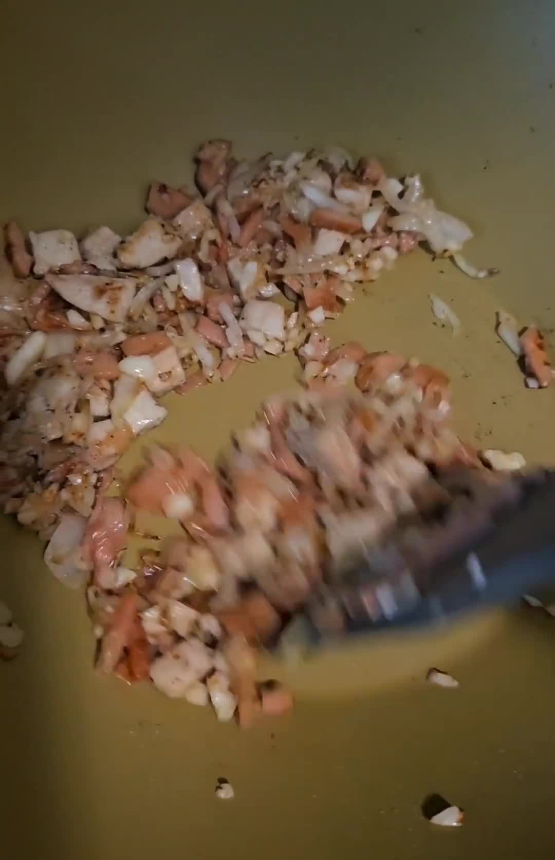 Foto langkah ke 2 dari resep Creamy spaghetti.