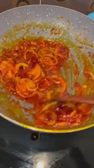 Gambar langkah 3 resipi Sambal Telur Legend.