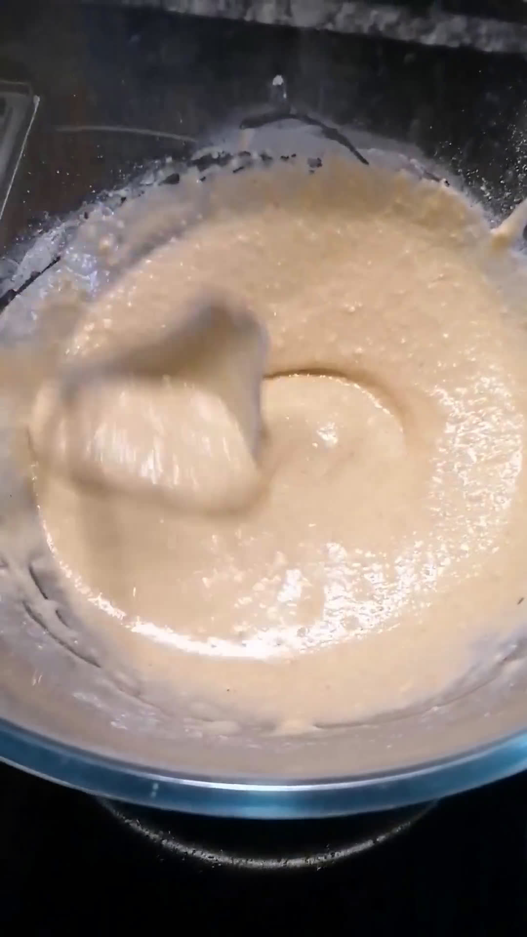 Foto del paso 2 de la receta: 306. Waffles o gofres con harina de avena integral