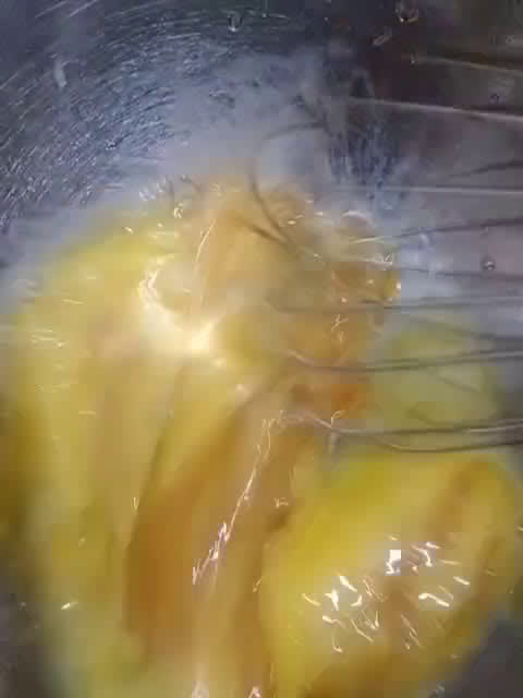 Gambar langkah 2 resipi Kek chocolate moist by ummi rizqi.