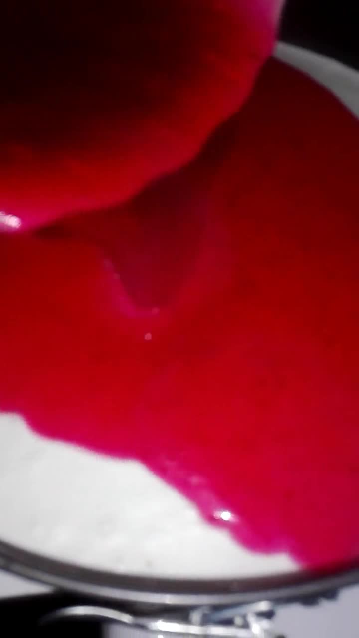 صورة لخطوة 5 من وصفة تشيز كيك بالفراولة🍓