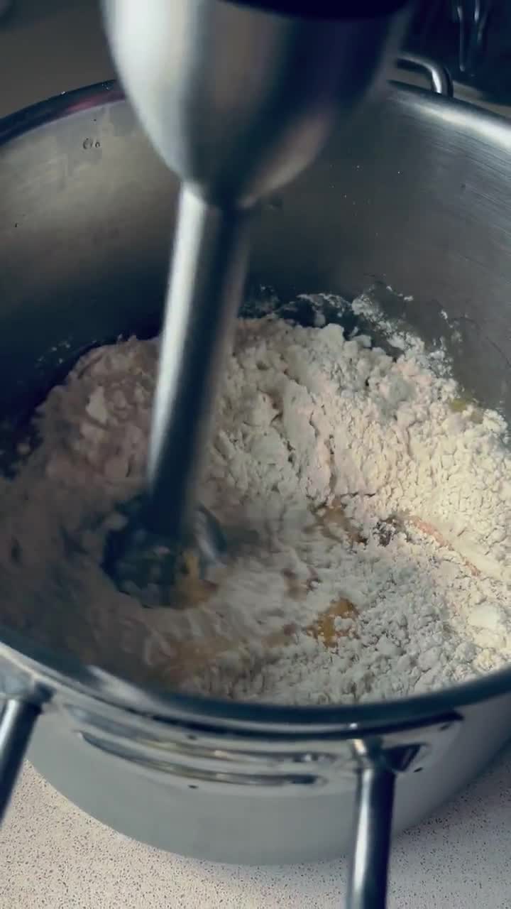 Foto del paso 5 de la receta: Bizcocho de naranja 🍊!