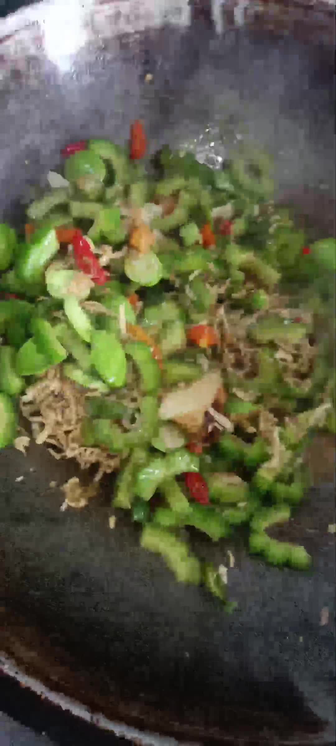 Foto langkah ke 7 dari resep Tumis Teri Pare Pete.