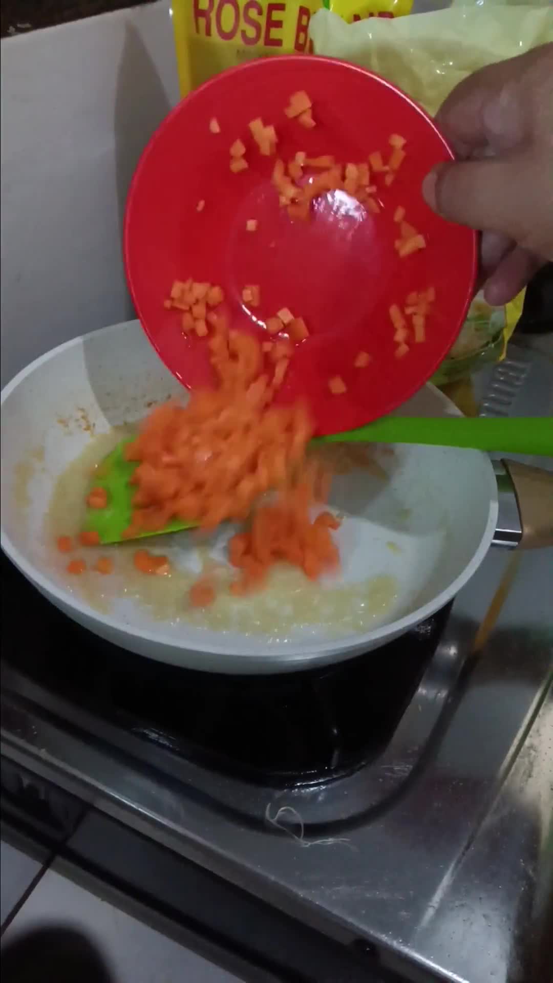 Foto langkah ke 3 dari resep Risoles kampung gluten free.