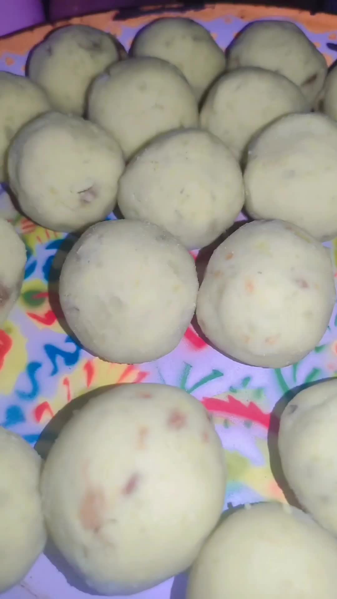 Foto langkah ke 5 dari resep Kue binyolos.
