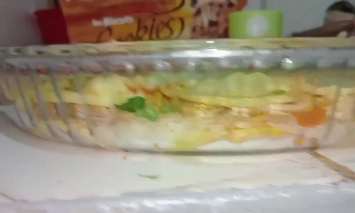 صورة لخطوة 4 من وصفة غراتان رز بالطبقات سهل وبنينه