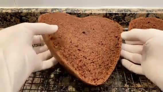 Foto del paso 11 de la receta: Pastel y pastelitos “ San Valentín “