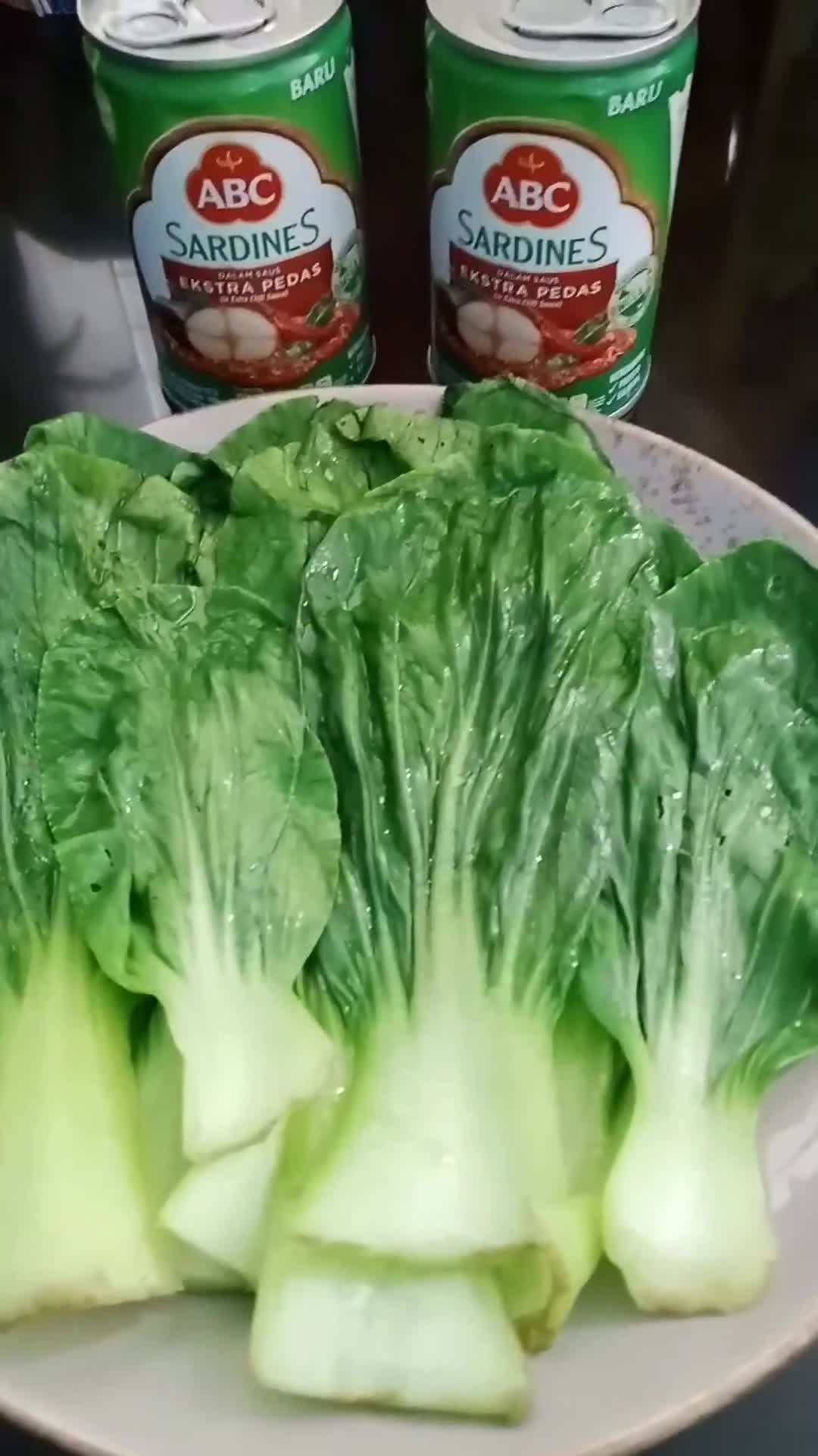 Foto langkah ke 4 dari resep PokCoy Sarden.