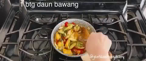 A picture of step 8 of Sweet and Sour Chicken.