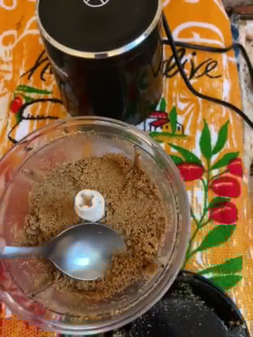 Foto del paso 3 de la receta: Mantequilla de maní casera 🥜