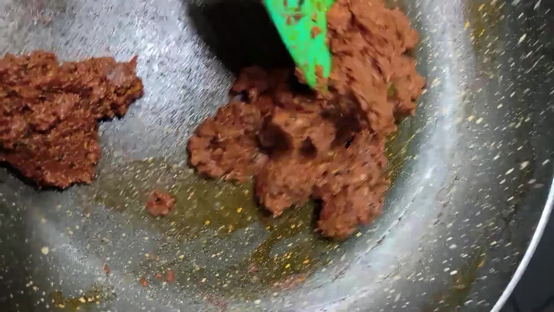 देसी भरवां टिंडे (desi stuff apple gourd recipe in Hindi) रेसिपी चरण 2 फोटो