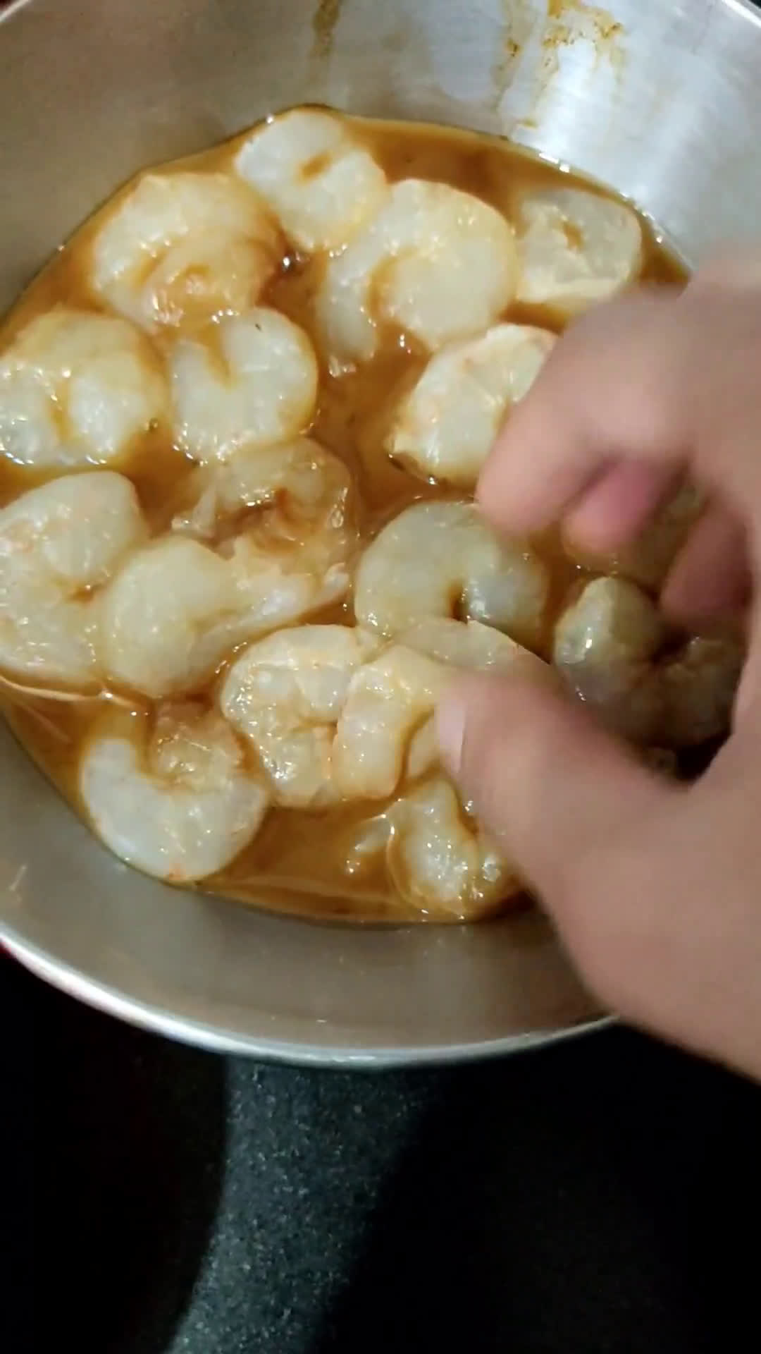 A picture of step 5 of Dynamite Prawns.