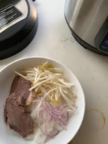 Foto langkah ke 4 dari resep Beef pho noodle (soup pho sapi vietnam).