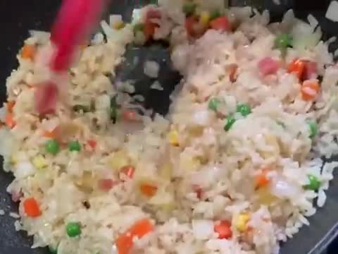 麵味露繽紛炒飯的食譜步驟3照片