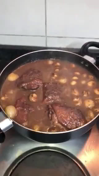 Foto del paso 21 de la receta: Pollo al vino (Coq au vin)