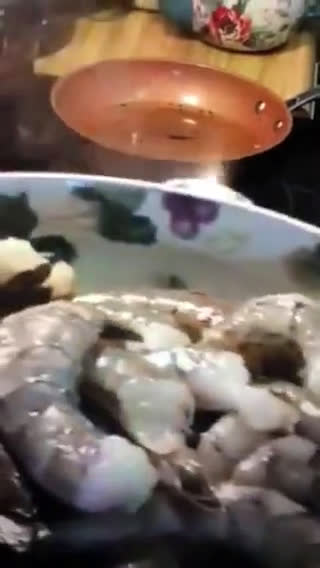 Foto del paso 5 de la receta: Camarones a la diabla