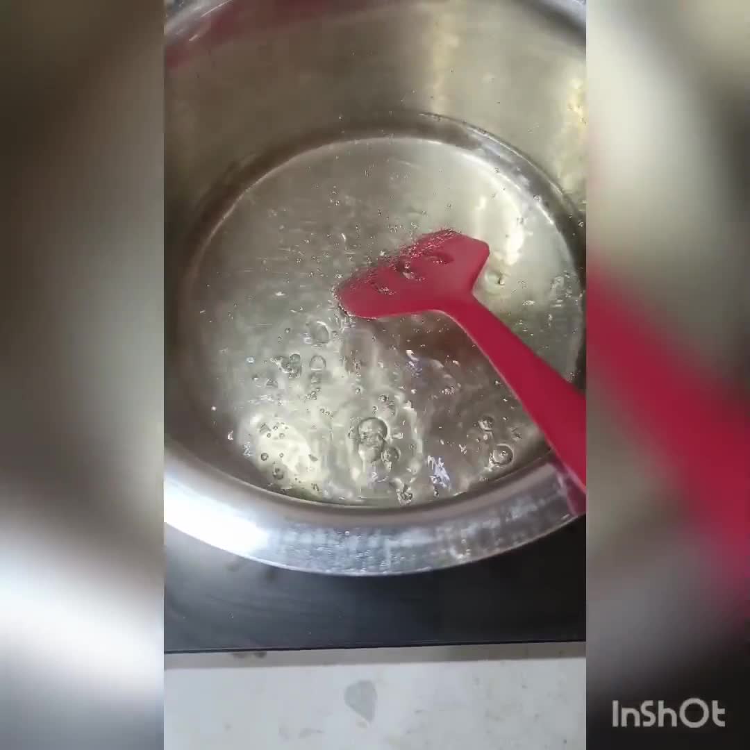 सूजी हलवा (Suji Halwa Recipe in Hindi) रेसिपी चरण 1 फोटो