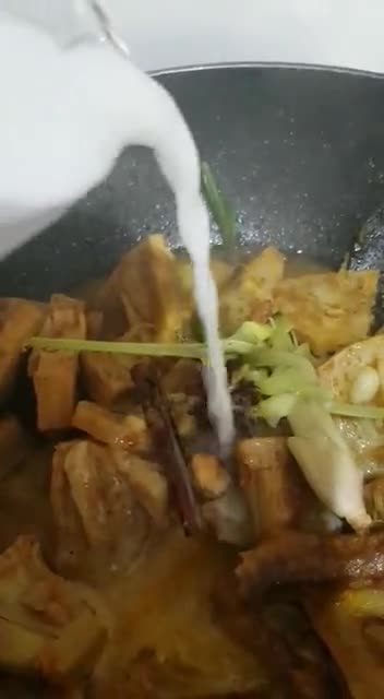 Foto langkah ke 3 dari resep Gulai Cubadak (Nangka Muda), Khas Padang.