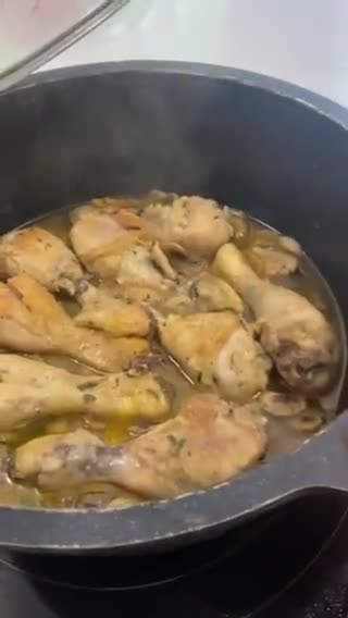 Foto del paso 4 de la receta: Pollo al ajillo