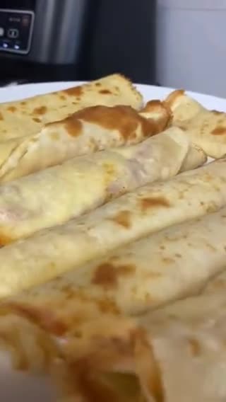 Foto del paso 9 de la receta: Crepes salados rellenos en freidora de aire