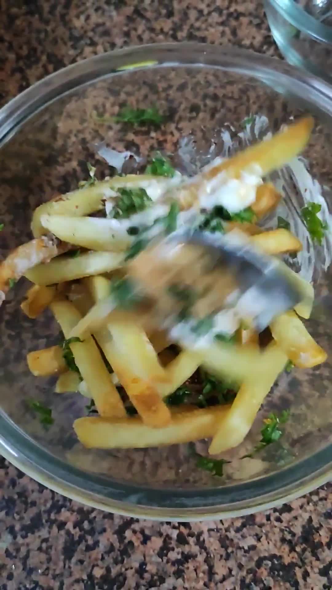 फ्रेंच फ्राइज़ सैंडविच (french fries sandwich recipe in hindi) रेसिपी चरण 2 फोटो
