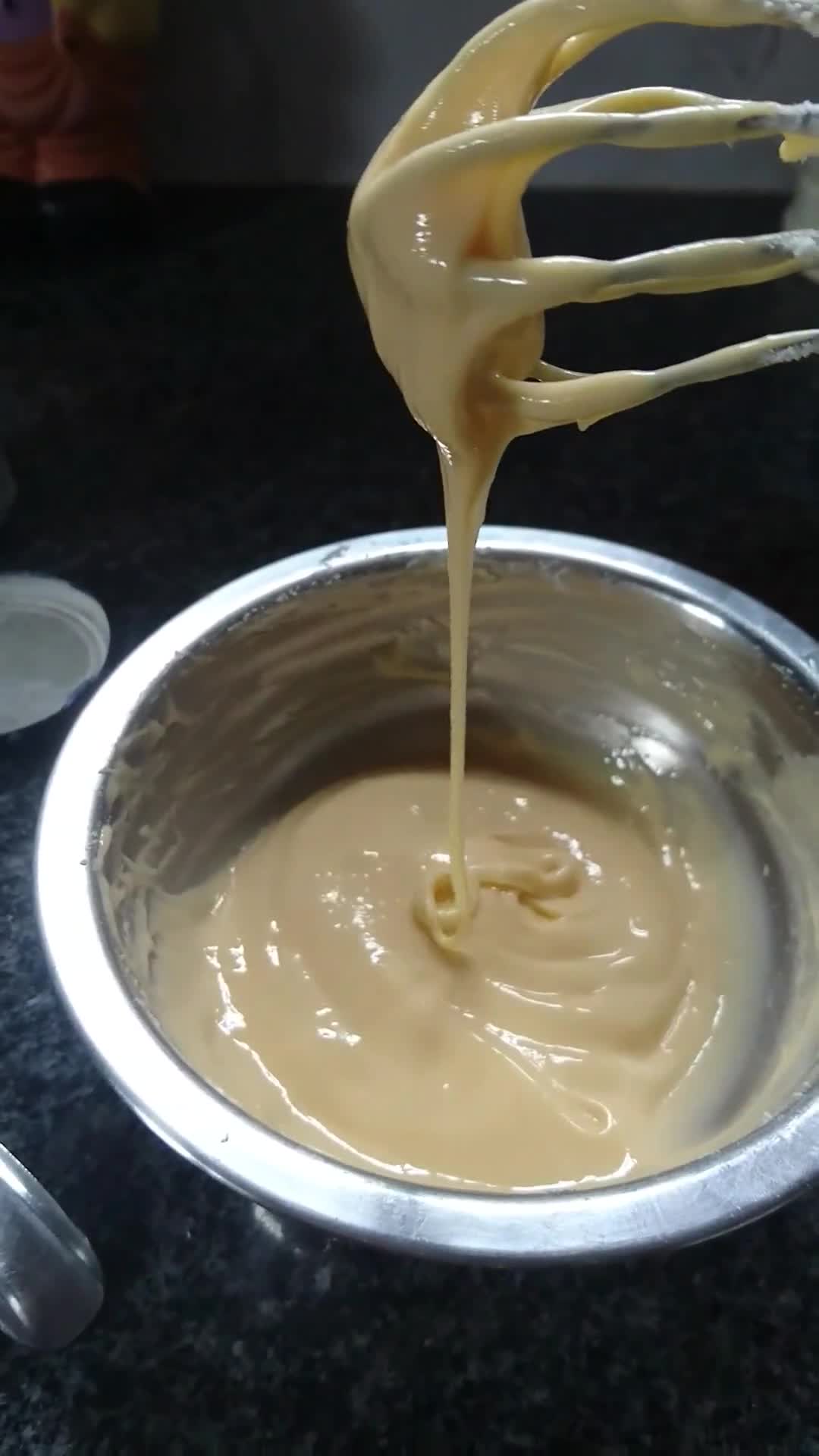 Foto del paso 2 de la receta: Tortitas de leche en polvo🌠