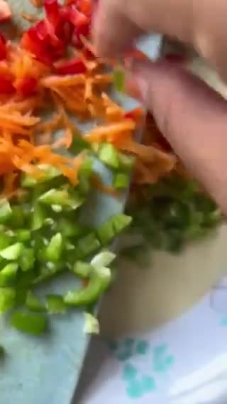 Gambar langkah 3 resipi Telur kukus dan sos pencicah tomato.