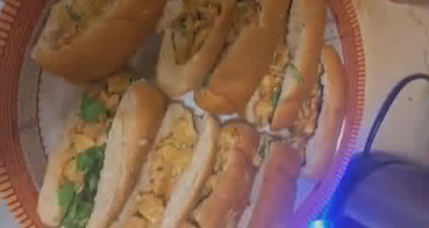 صورة لخطوة 3 من وصفة ساندويش بصدور الدجاج 👌