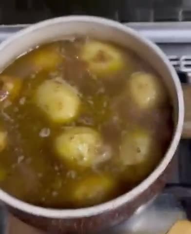 صورة لخطوة 3 من وصفة محشي البطاطا وارضي شوكه (الخرشوف)