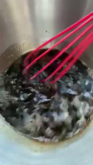 Gambar langkah 1 resipi Apam Kampung.