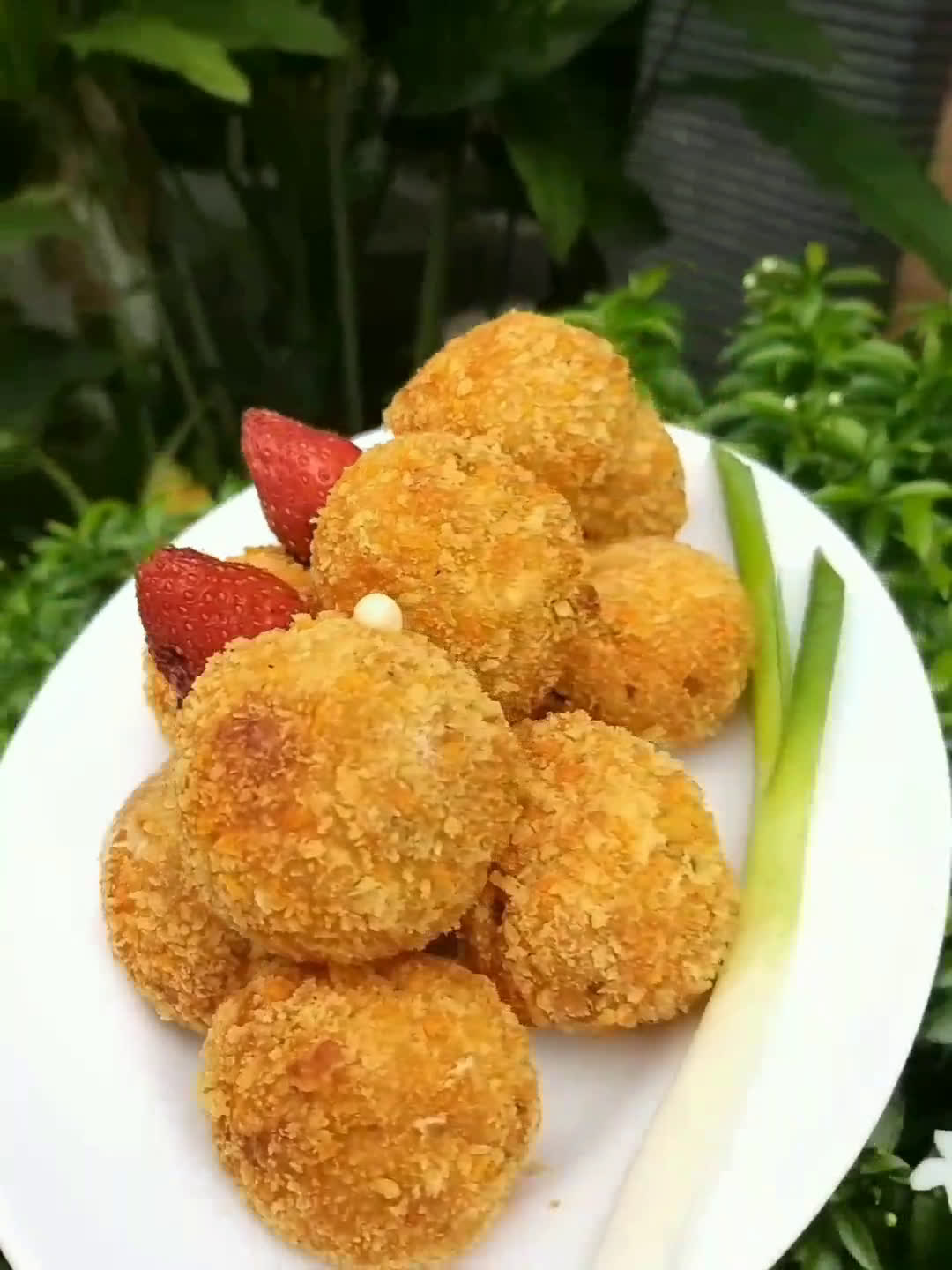 Foto langkah ke 6 dari resep 🧀Bola-bola Singkong Isi Keju 🧀.