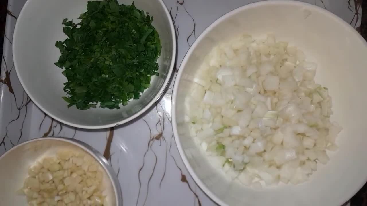 صورة لخطوة 1 من وصفة شكشوكة سريعة