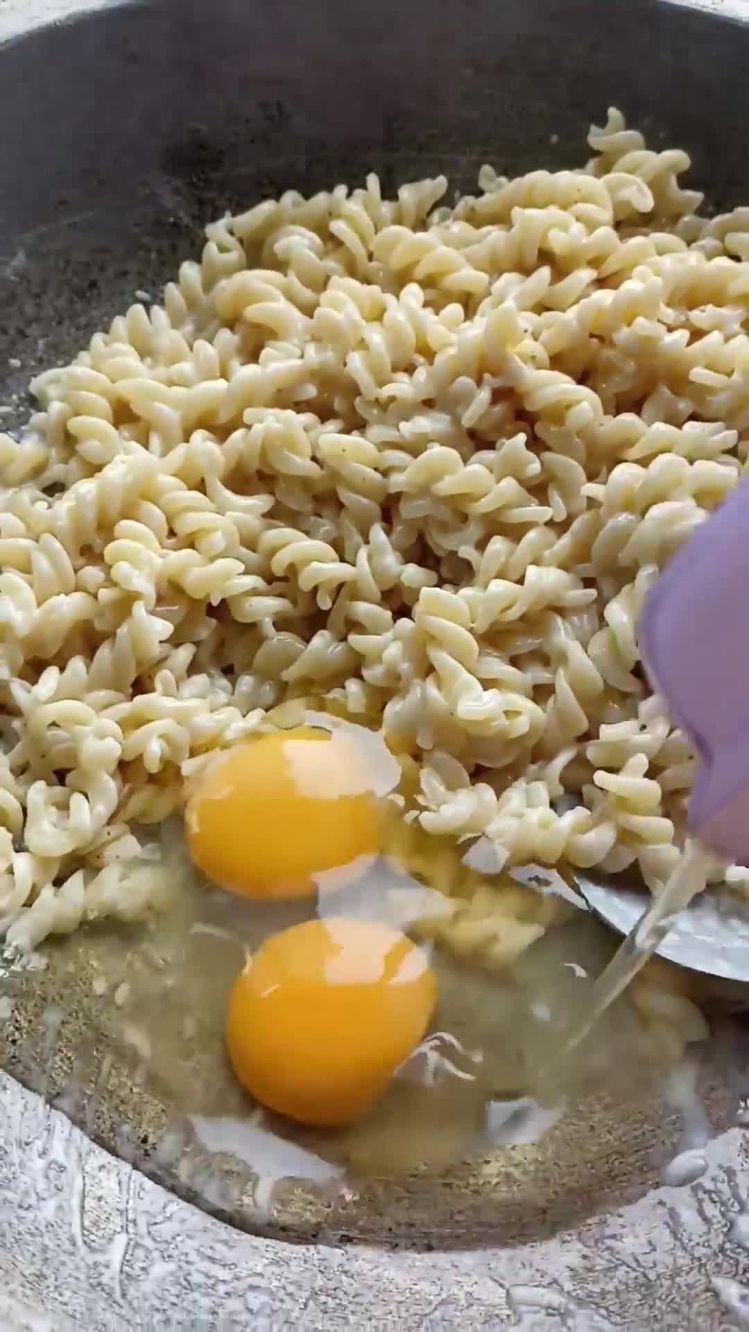 Foto langkah ke 3 dari resep Makaroni saus bolognese.