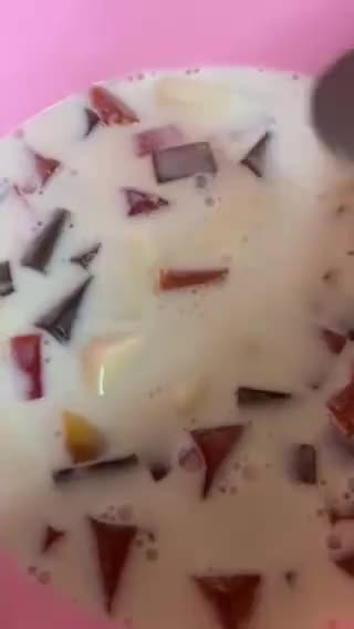 Foto langkah ke 3 dari resep Es susu agar agar.