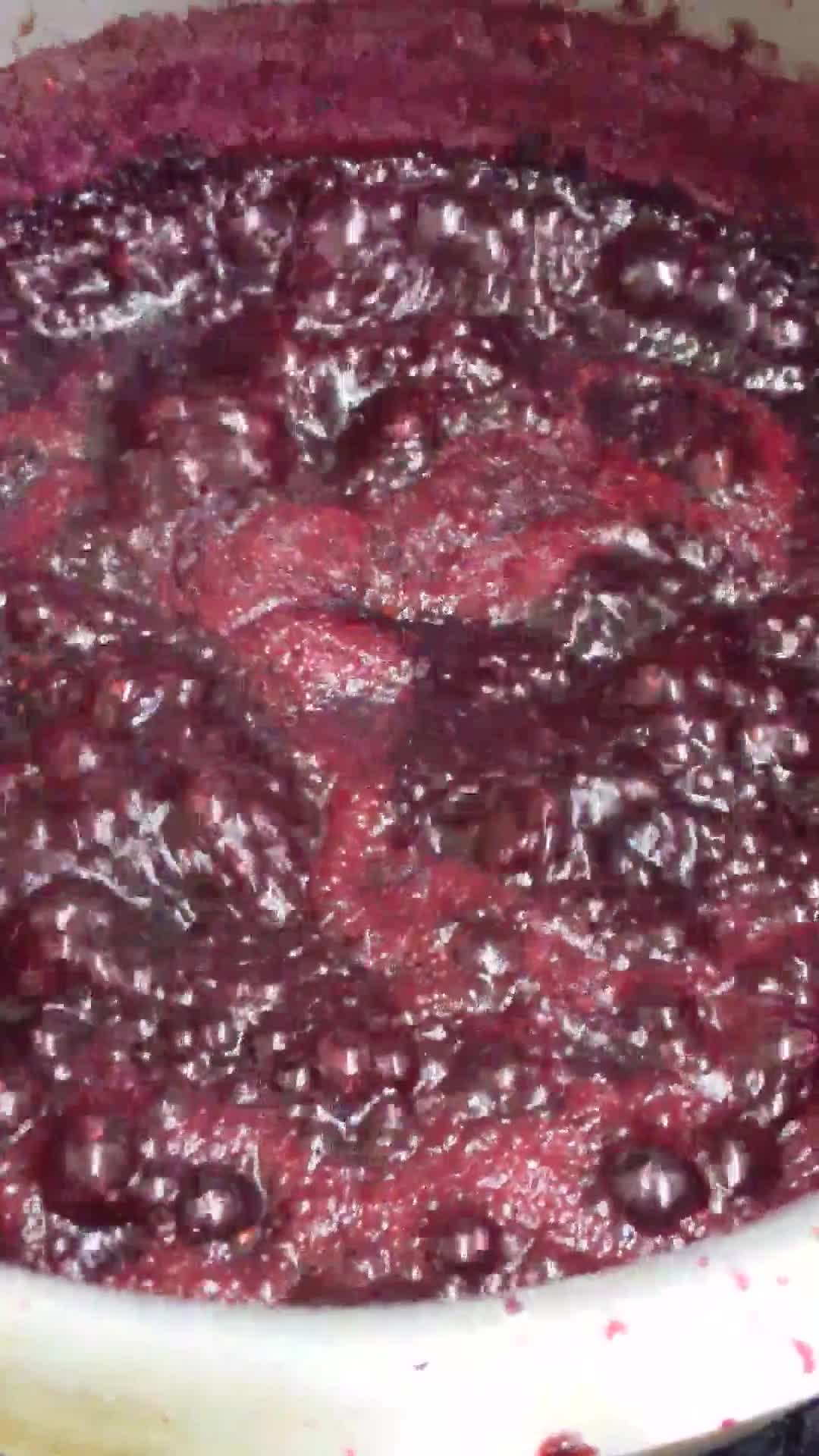 Gambar langkah 3 resipi Jem mulberry homemade.
