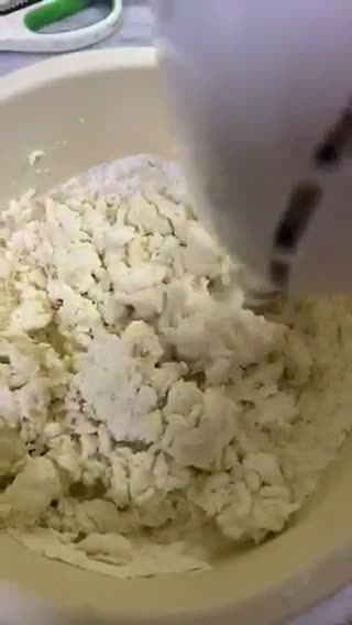 A picture of step 3 of Focaccia with stuffed chicken.