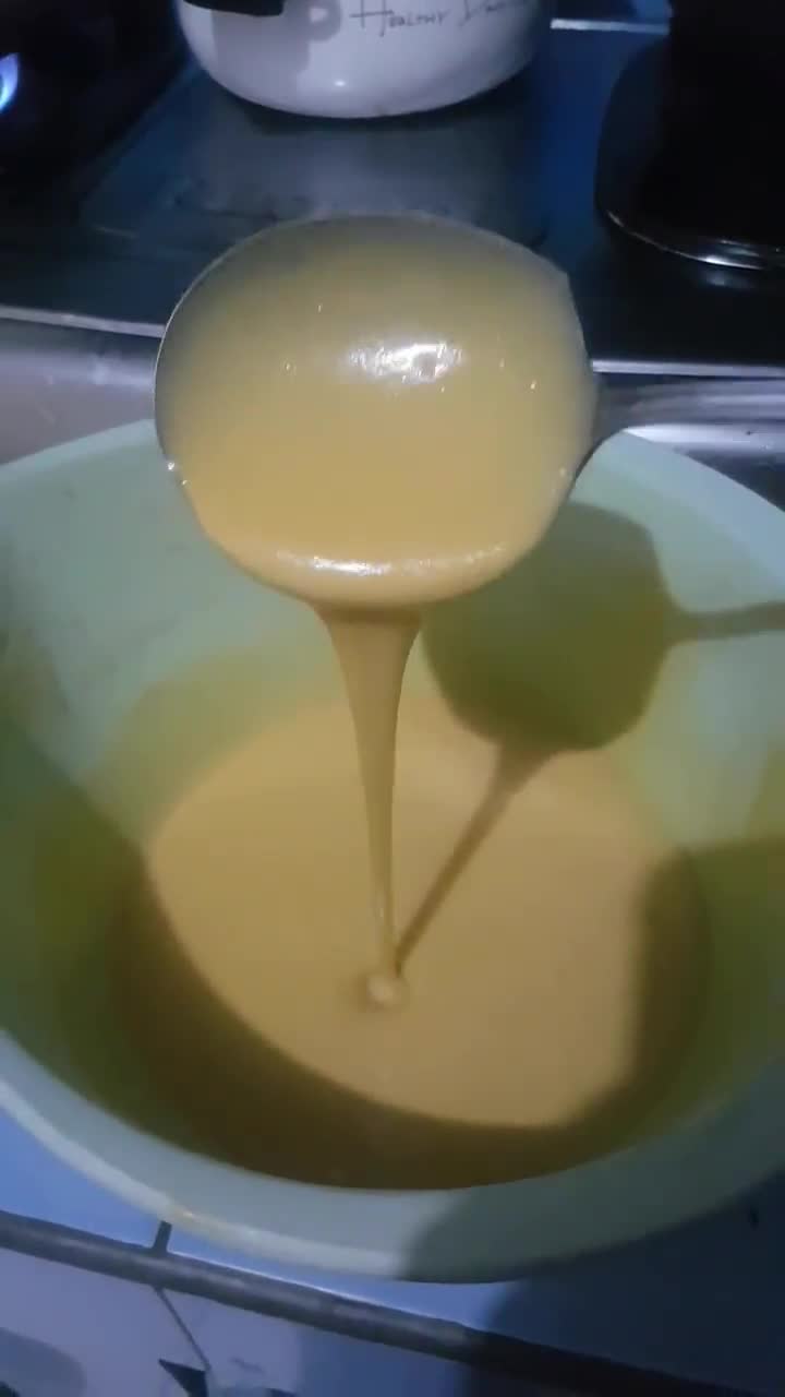 Foto langkah ke 2 dari resep Adonan Telur Marmer Cake Gagal, jadi Pancake/Martabak Mini Ala2.