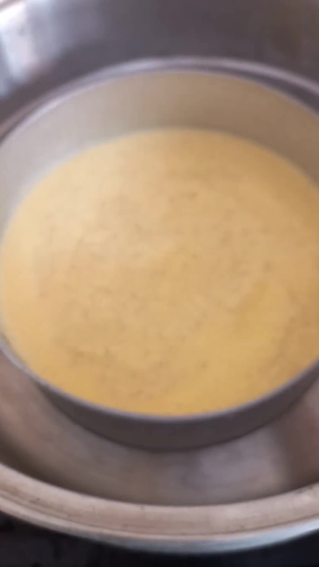 Foto langkah ke 2 dari resep Mango Oat Cake.