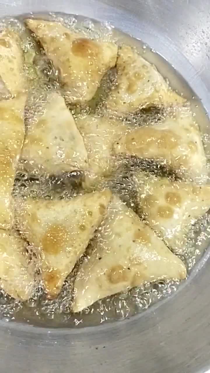 मोगर की कचौड़ी रेसिपी चरण 12 फोटो