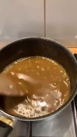 Hình bước làm 1 của món Bánh bò thốt nốt 🥧