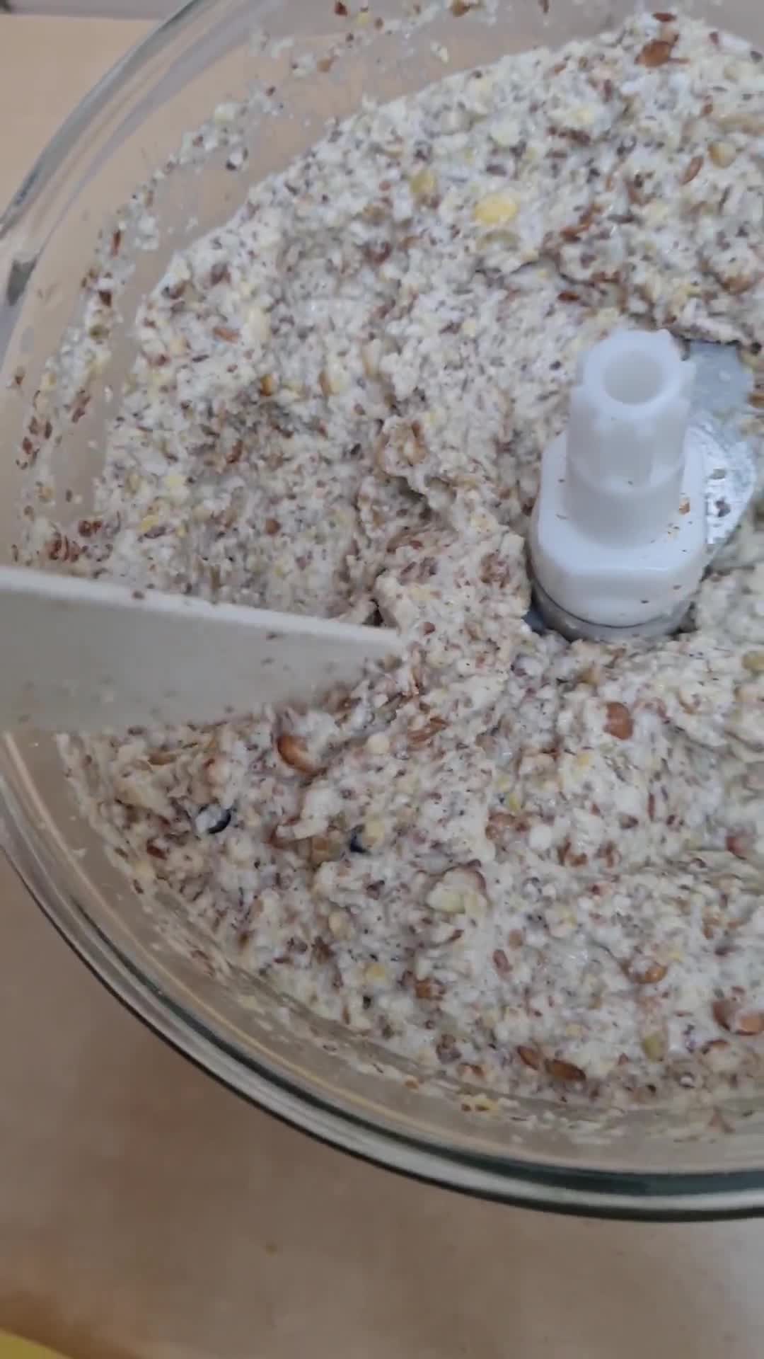 Foto del paso 4 de la receta: Pan de granos de trigo sarraceno y lentejas 🌱 Pan sin harina, sin levadura 🌱 larga fermentación 🌱