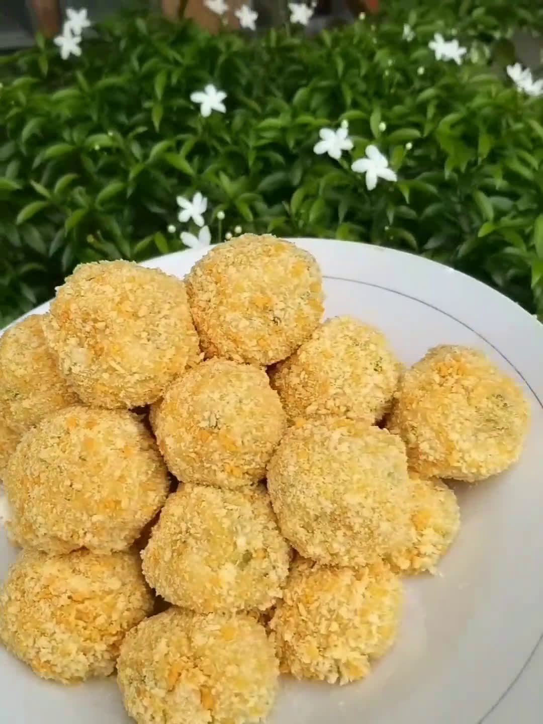Foto langkah ke 4 dari resep 🧀Bola-bola Singkong Isi Keju 🧀.