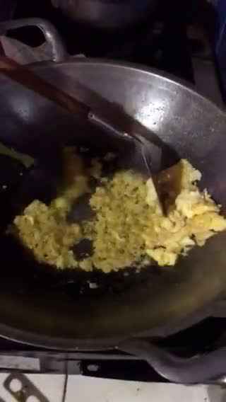 Foto langkah ke 4 dari resep Tumis buncis wortel.