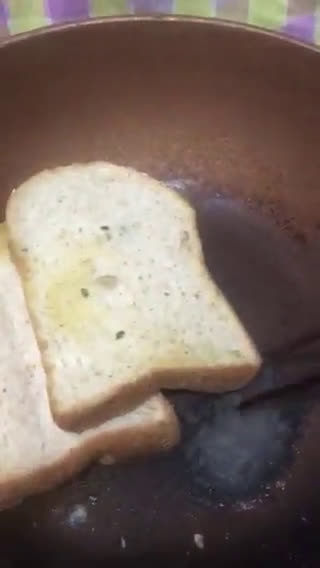 รูปขั้นตอนการทำที่ 4 ของ Korean Breakfast Street Toast😅😋