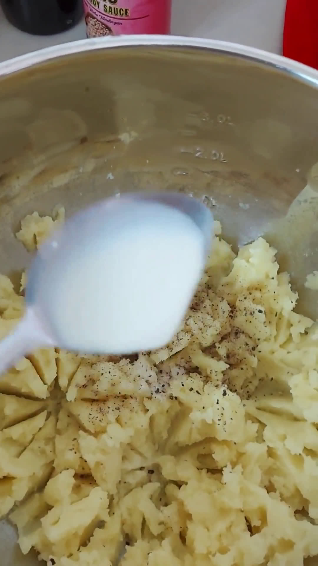 Gambar langkah 4 resipi Mashed potato ala² kfc.