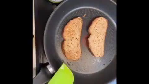 Foto del paso 3 de la receta: Tostadas francesas, desayuno saludable