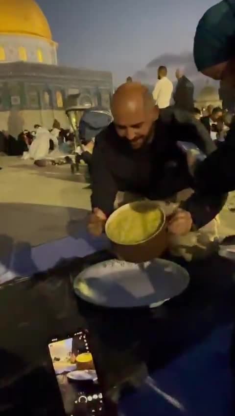 صورة لخطوة 4 من وصفة المقلوبه الفلسطينيه في رحاب الاقصى