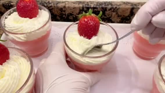 Foto del paso 11 de la receta: Mousse de fresa